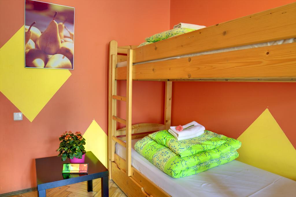 Tutti Frutti Hostel クラクフ エクステリア 写真