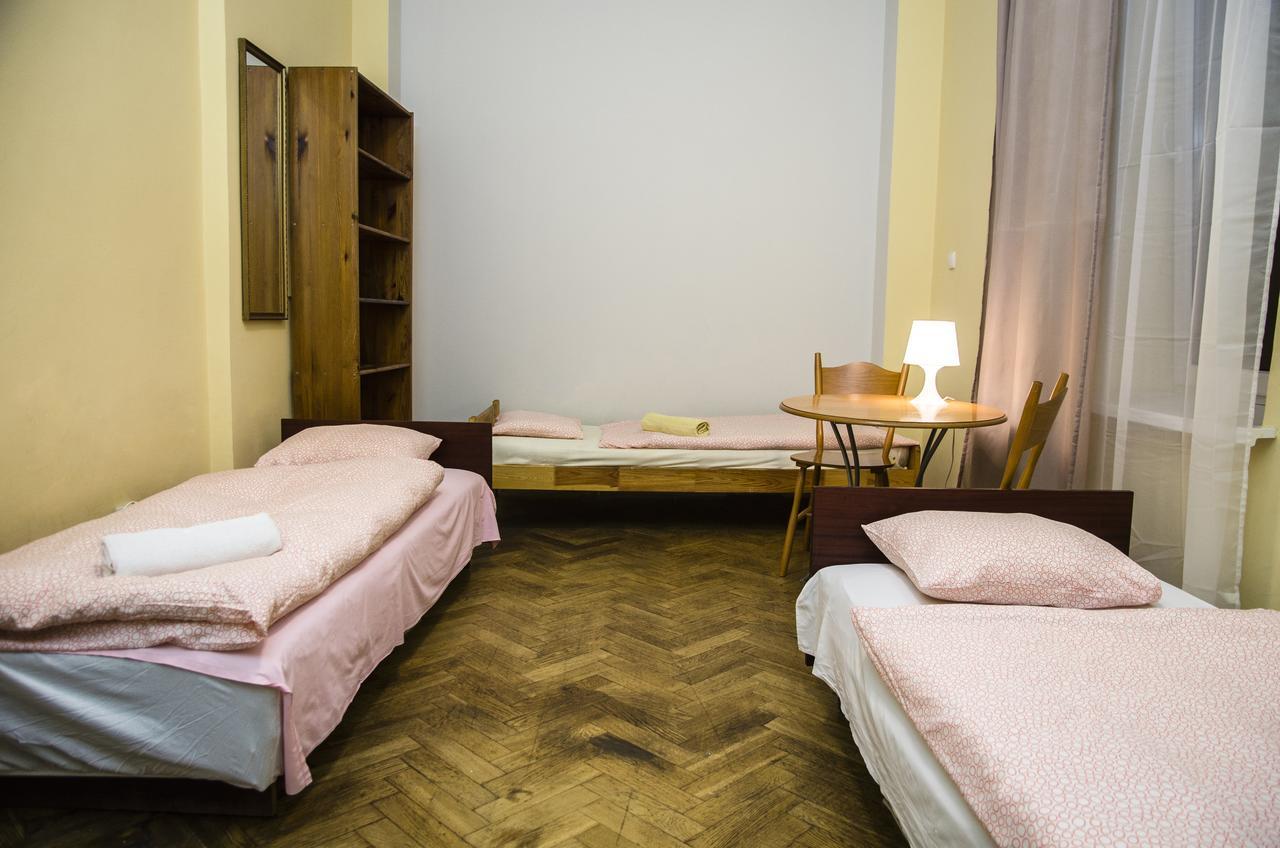 Tutti Frutti Hostel クラクフ エクステリア 写真