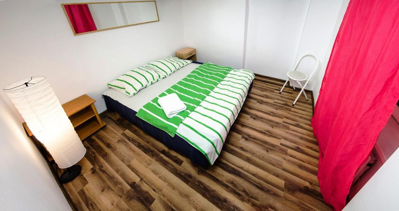 Tutti Frutti Hostel クラクフ エクステリア 写真
